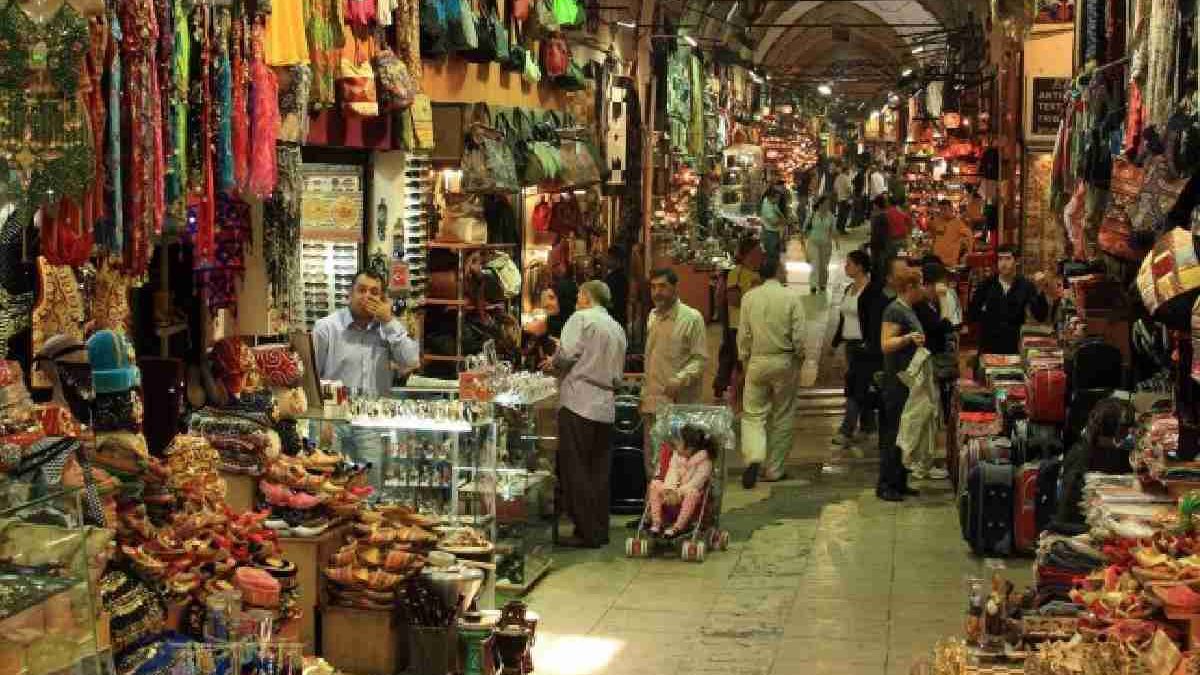 The 10 MUST Buy Things In Kolkata Markets